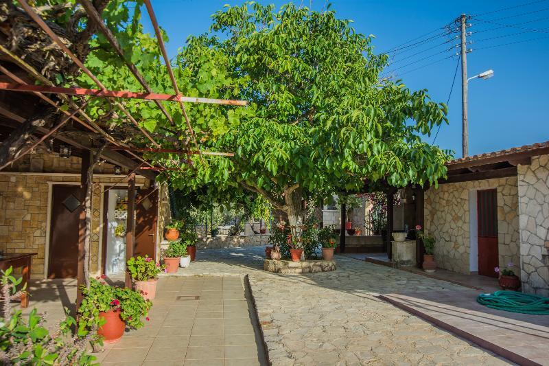 Porto Giardino Apartments Psarou  Eksteriør bilde